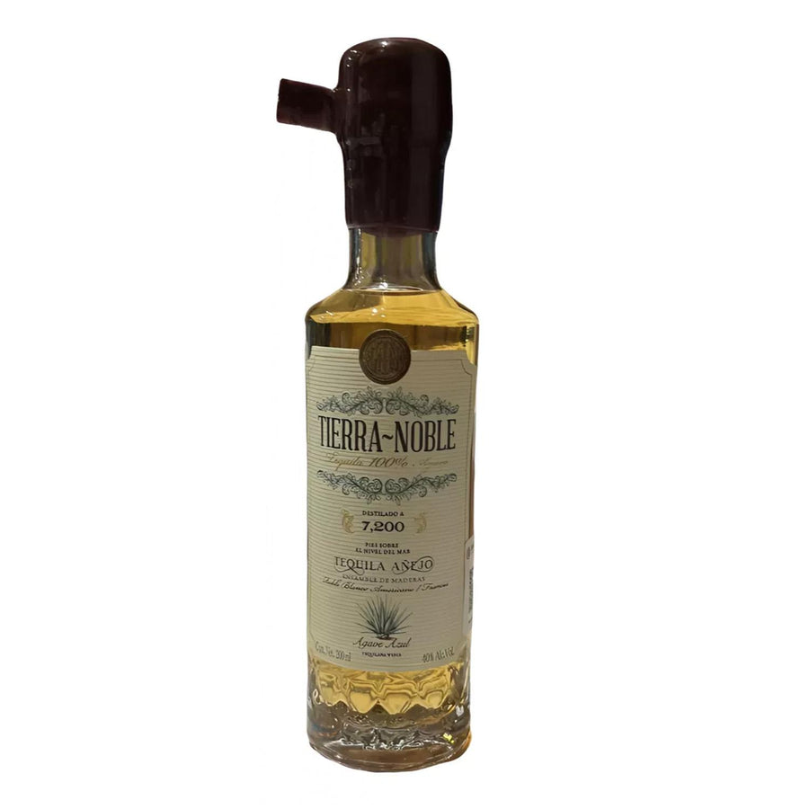 Pack de 12 Tequila Tierra Noble Añejo 200 ml